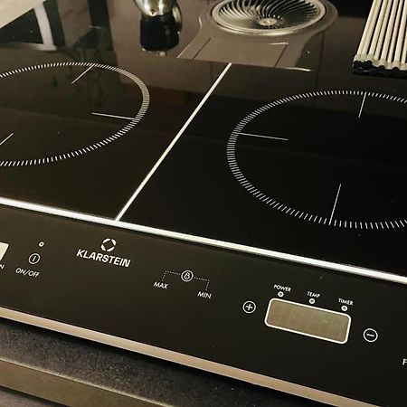 Arona Picasso'S House Modern Artアパートメント エクステリア 写真